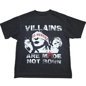 Punk Graphic Tee M Villains Are Made Not Born No Heroes Anarchy Streetwear Y2k